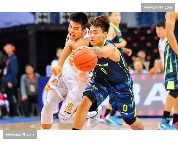 CBA焦点赛事比分全景解析强队对决走势与赛季格局观察前瞻复盘